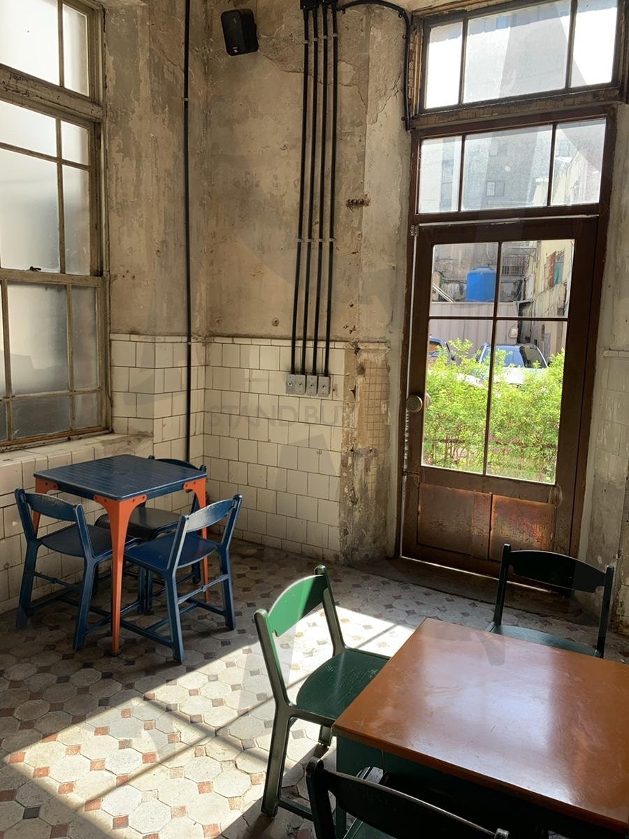 따사로운 햇살 | 카페, 일상, 인테리어, 엔틱, 햇살, 평화 | 스탠바이 STANDBUY 디지털 콘텐츠