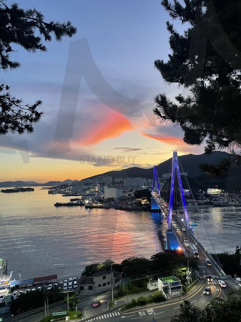 늦은 오후의 하늘과 다리(Late afternoon sky and bridge) | 노을, 오후, 다리, sunset, afternoon, Bridge | 스탠바이 STANDBUY 디지털 콘텐츠