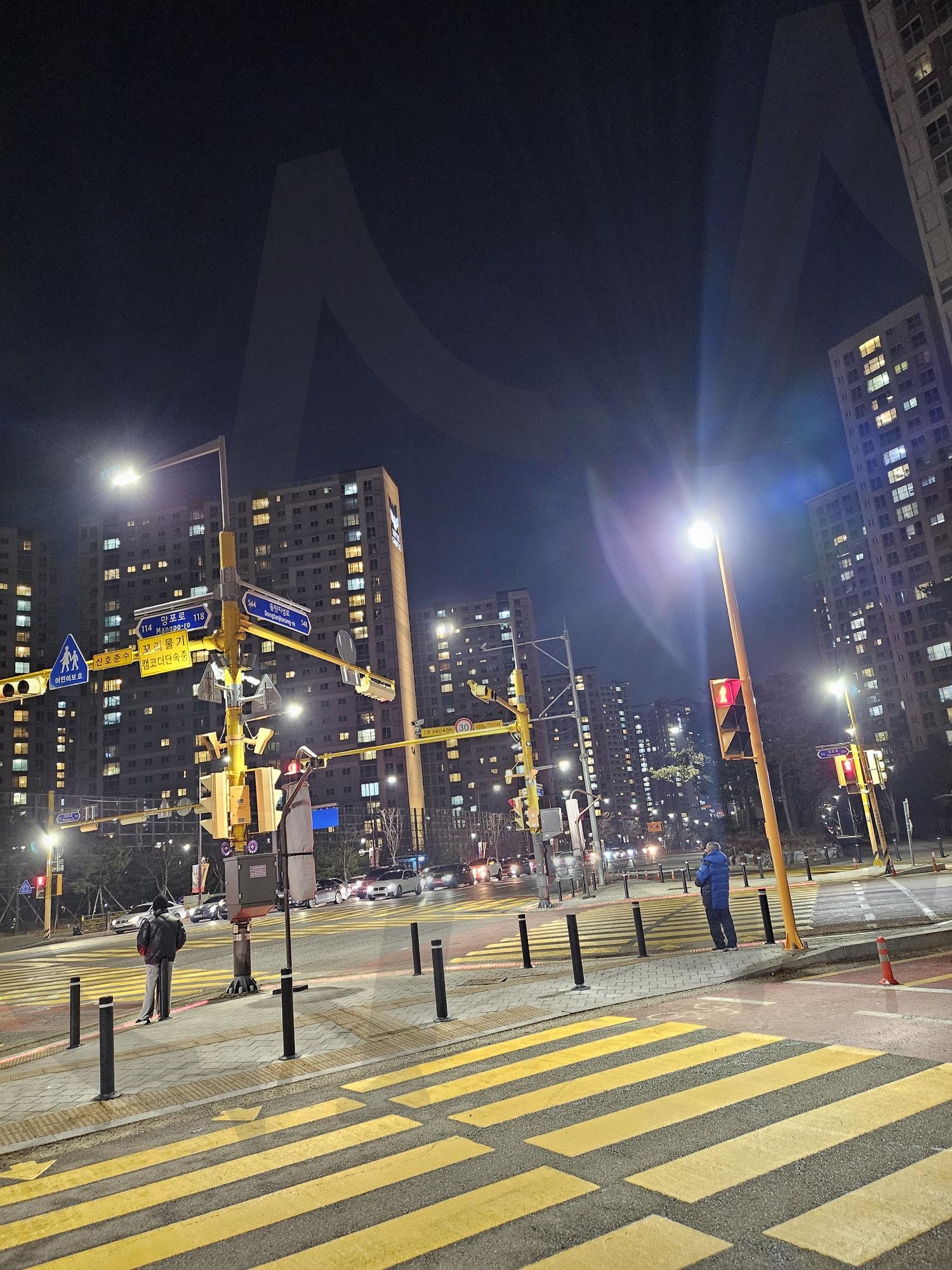 야간교차로 | 횡단보도, 교차로, 저녁, 조명, 야경 | 스탠바이 STANDBUY 디지털 콘텐츠