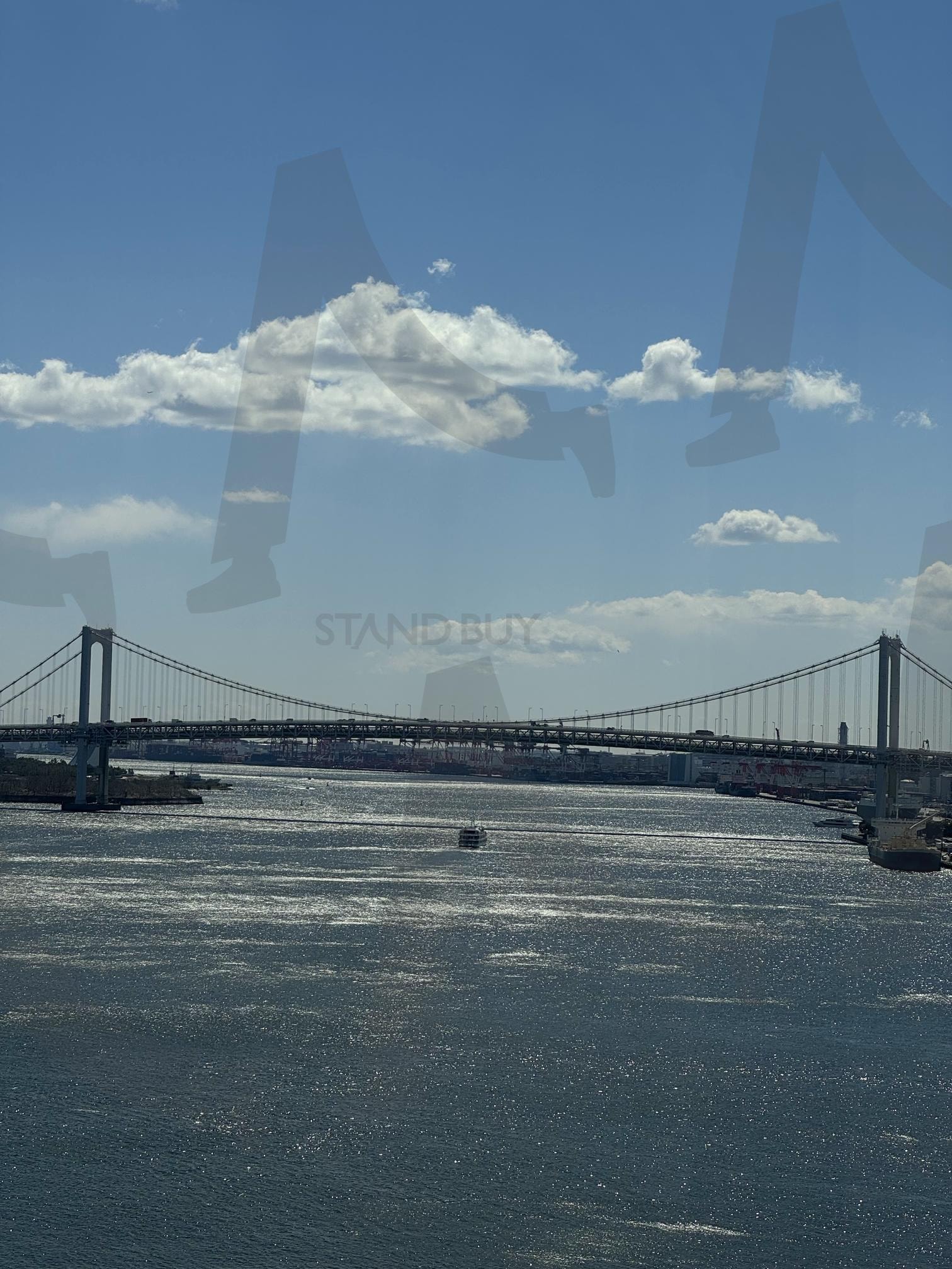 대교와 함께하는 도쿄의 바다 | 도쿄, 바다, 구름, 윤슬, 대교, 일본, 자연, 일본사진, Japan, Tokyo, 풍경 | 스탠바이 STANDBUY 디지털 콘텐츠