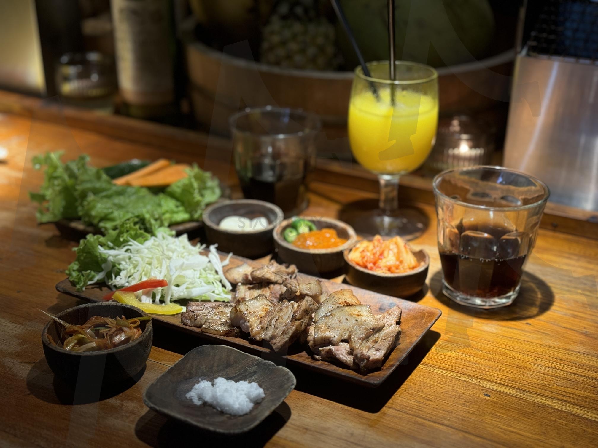 한식당 | 한식당, 식사, 저녁, 삼겹살, 고기 | 스탠바이 STANDBUY 디지털 콘텐츠