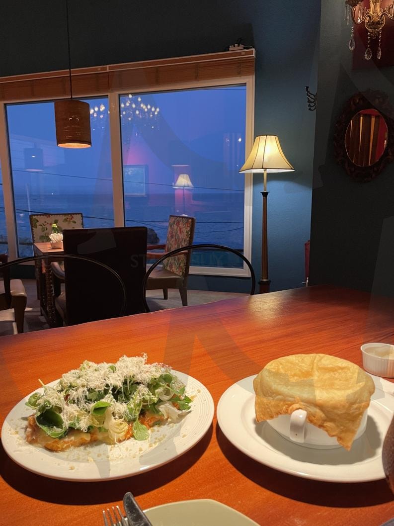 초저녁의 브런치 식당(a brunch restaurant in the early evening) | 초저녁, 브런치, 카페, Early dinner, brunch, Cafe | 스탠바이 STANDBUY 디지털 콘텐츠