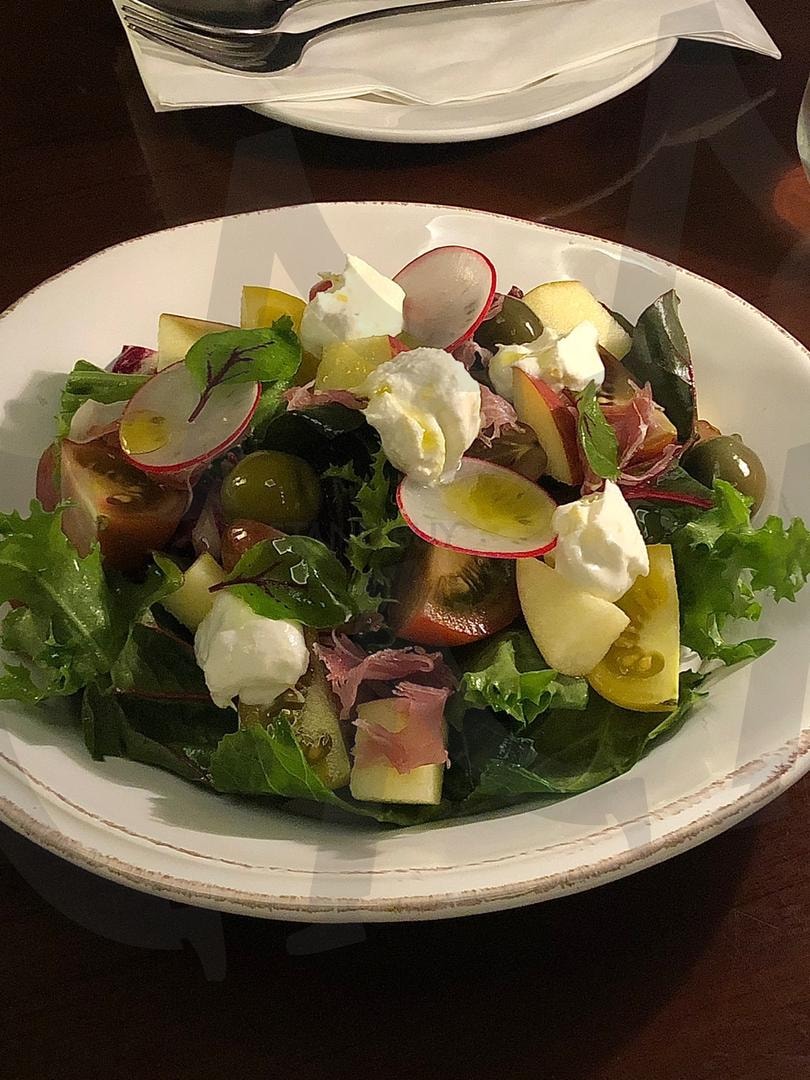 샐러드 | 샐러드, salade, restaurant, appetizer, seoul restaurant | 스탠바이 STANDBUY 디지털 콘텐츠