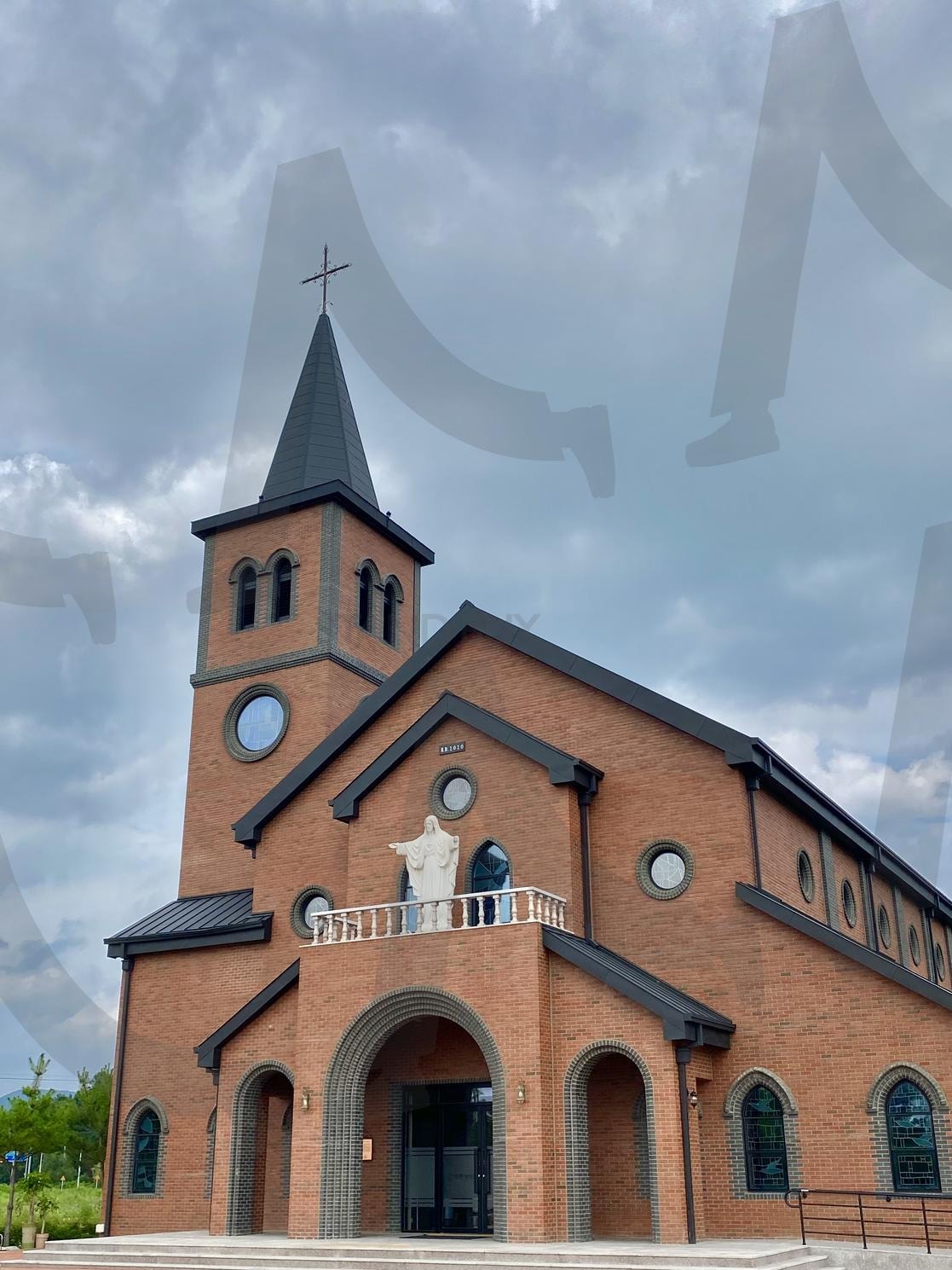 충청북도 두성리 두촌 성당 | 성당, 카톨릭, 가톨릭, 충청북도성당, 성지순례, 성당건물, 충청북도, 두성리, 충북성당, 성당사진, 예수님사진, 예수님 | 스탠바이 STANDBUY 디지털 콘텐츠