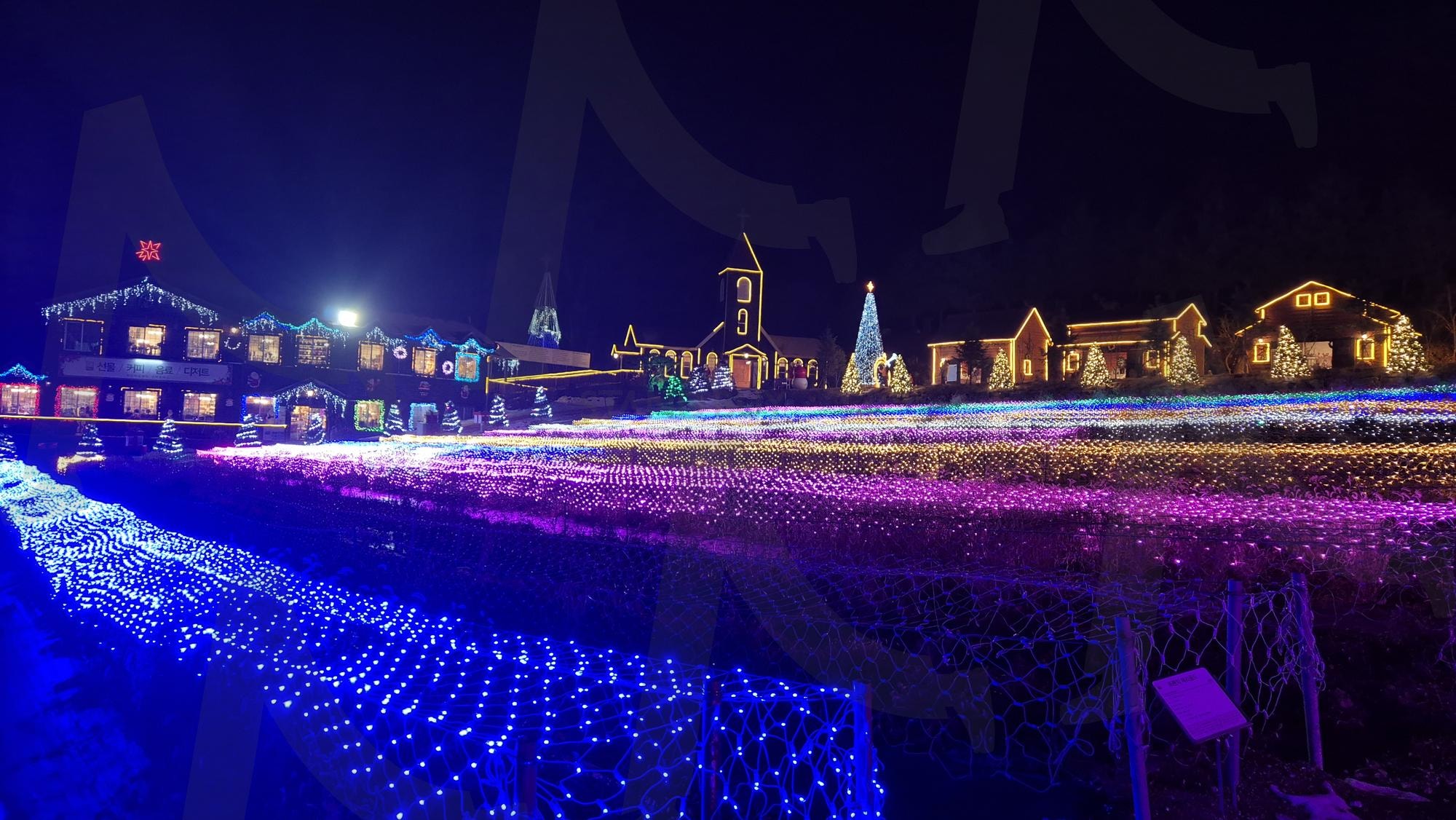 포천 크리스마스마을 | 산타마을, 크리스마스, 마을, 아일랜드, 빛축제 | 스탠바이 STANDBUY 디지털 콘텐츠