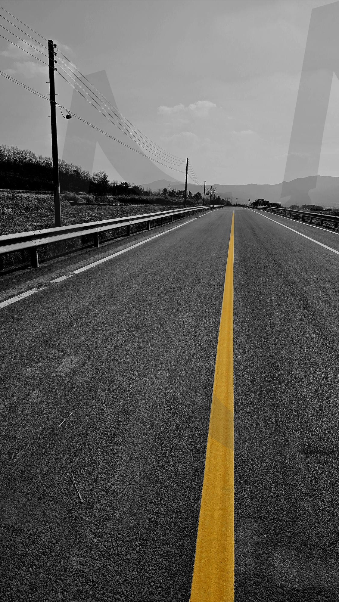 빈.도로 | 도로 텅빈, 여행, 힐링, 고독, 거리, 경주, 혼자여행 | 스탠바이 STANDBUY 디지털 콘텐츠