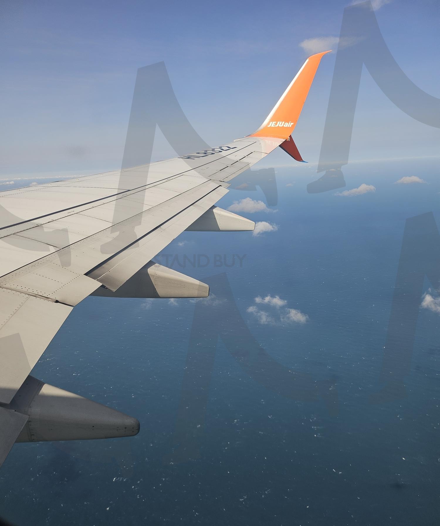 제주공항 비행기 안에서ㅡ | 제주공항, 비행기, 하늘, 맑은날, 좋다., 제주도, 광주공항 | 스탠바이 STANDBUY 디지털 콘텐츠