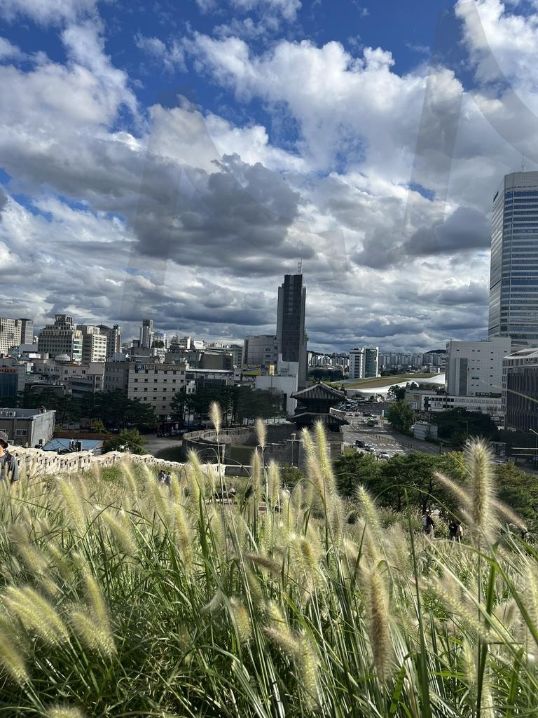 한양도성길 | Hanyangdoseong, Seoul City Wall, Korean traditional architecture, Korean Fortress Wall, Korean Cultural Landscape, Historic Seoul Viewpoint | 스탠바이 STANDBUY 디지털 콘텐츠