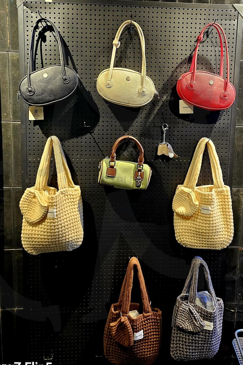 중화산동 피닉스 카페 | 전북특별자치도, 전주시 완산구, 중화산동, 피닉스카페, 소품샵, 향수샵, 커피음료도 있음, 센스있는 인테리어 | 스탠바이 STANDBUY 디지털 콘텐츠