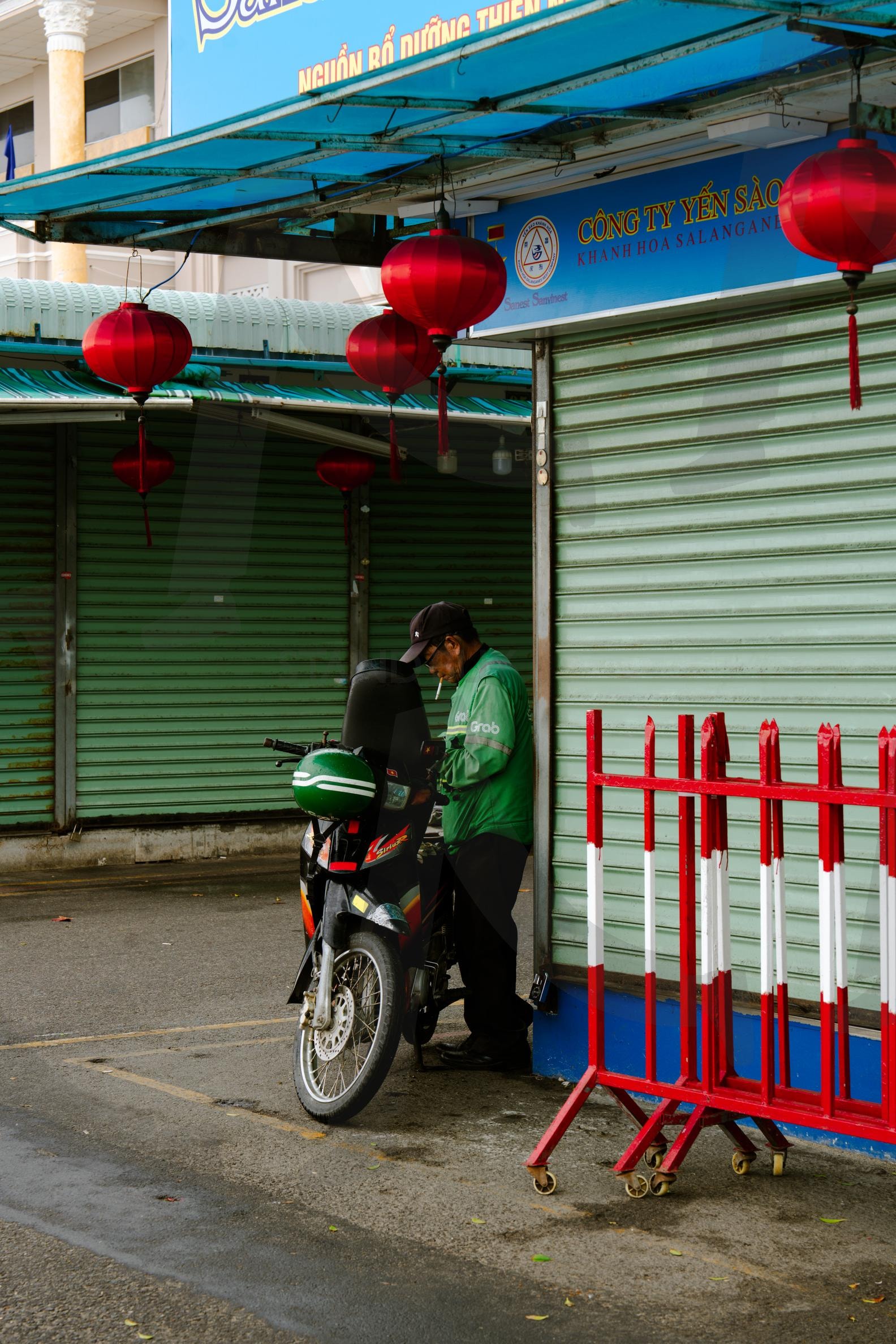 베트남 나트랑(냐쨩) 스트릿포토그래피 | 스트릿포토, 스트릿포토그래피, 캔디드, 베트남 여행, 나트랑, 냐짱, 베트남 풍경 | 스탠바이 STANDBUY 디지털 콘텐츠