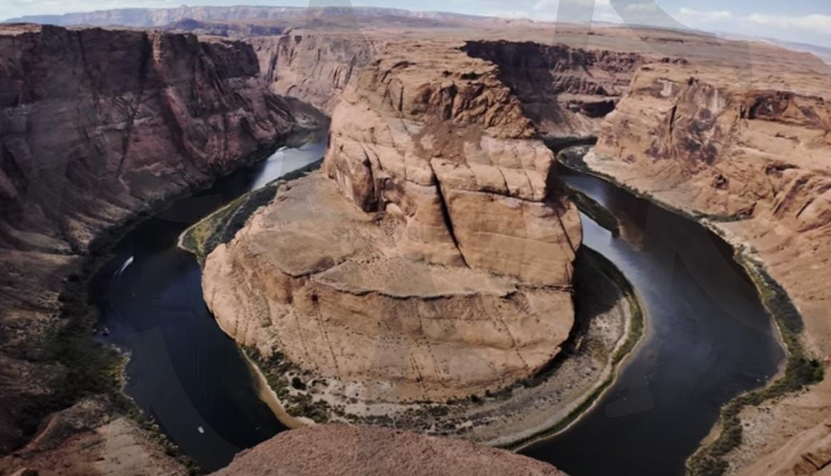 홀스슈 밴드의 경이로운 곡선 | 홀스슈 밴드, 콜로라도강, 자연 경관, 침식, 지질학, 절경, 관광 명소, 사암 절벽, 미국 여행, 애리조나 | 스탠바이 STANDBUY 디지털 콘텐츠