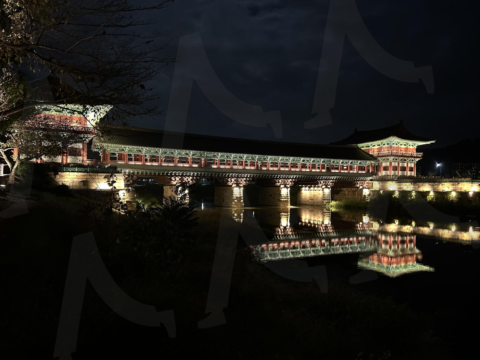 경주 월정교 야경 | 경주, 월정교, 문화재, 밤, 강, 다리, 야경 | 스탠바이 STANDBUY 디지털 콘텐츠