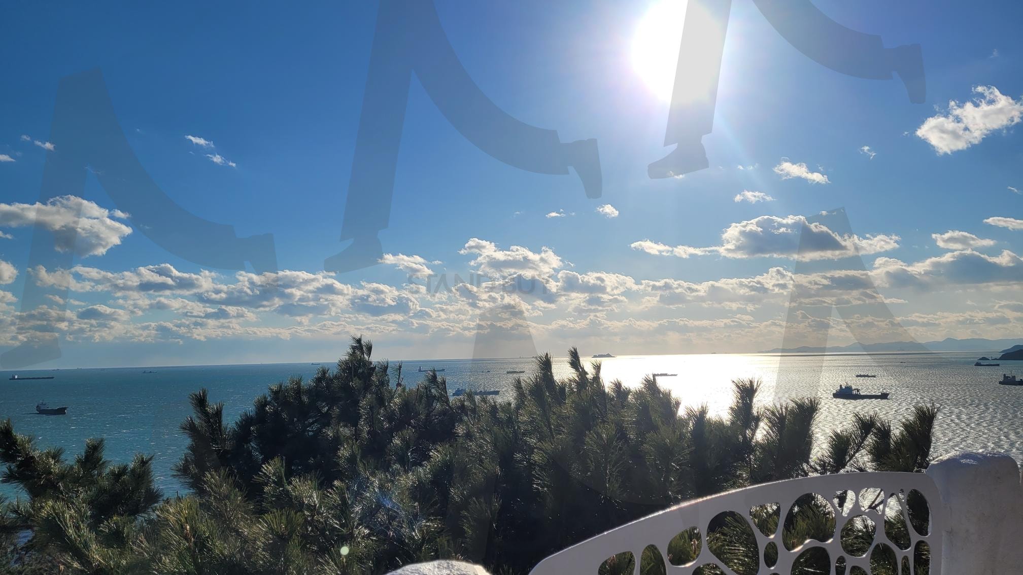 맑은 하늘 바다 전망 | 영도바다전망, 야외결혼식장, 부산해안풍경, 맑은하늘바다, 햇살좋은웨딩포토 | 스탠바이 STANDBUY 디지털 콘텐츠