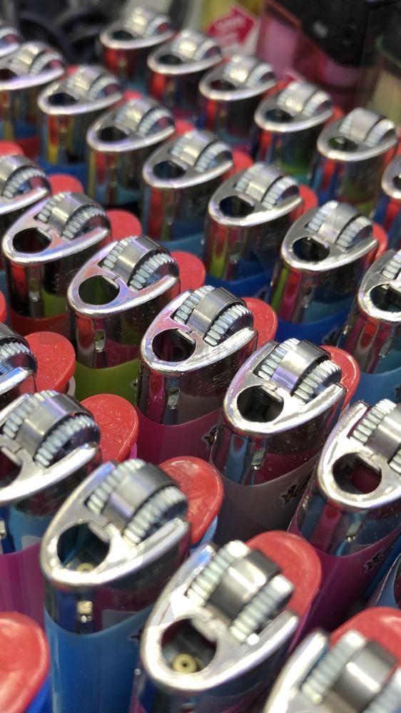 라이터 | 라이터, 담배, 담뱃불, 편의점, 블로그 | 스탠바이 STANDBUY 디지털 콘텐츠