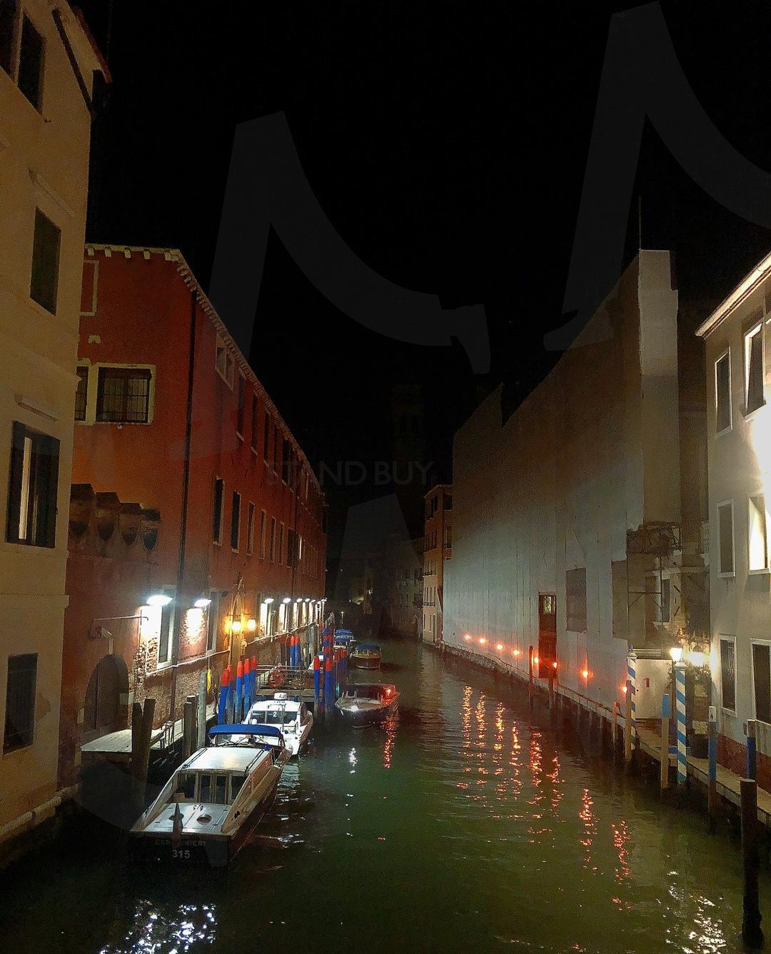 이탈리아 베네치아 야경 | 베네치아, 이탈리아, 피렌체, 항구도시, 해외여행 | 스탠바이 STANDBUY 디지털 콘텐츠