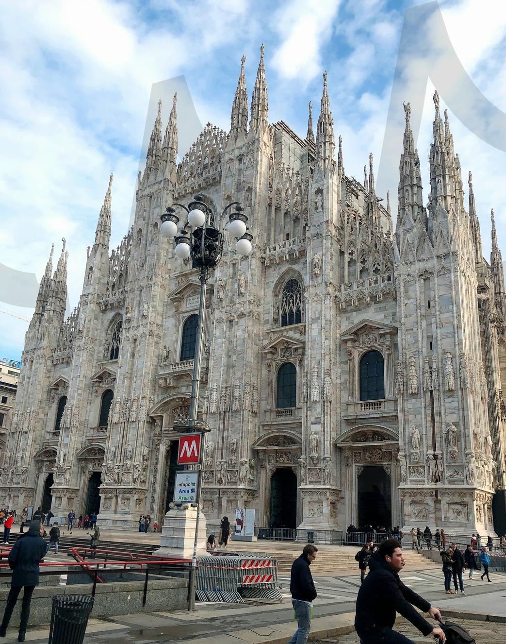 이탈리아 밀라노 두오모 대성당 | 이탈리아, 밀라노, 두오모대성당, 이탈리아여행지, Piazza del Duomo | 스탠바이 STANDBUY 디지털 콘텐츠