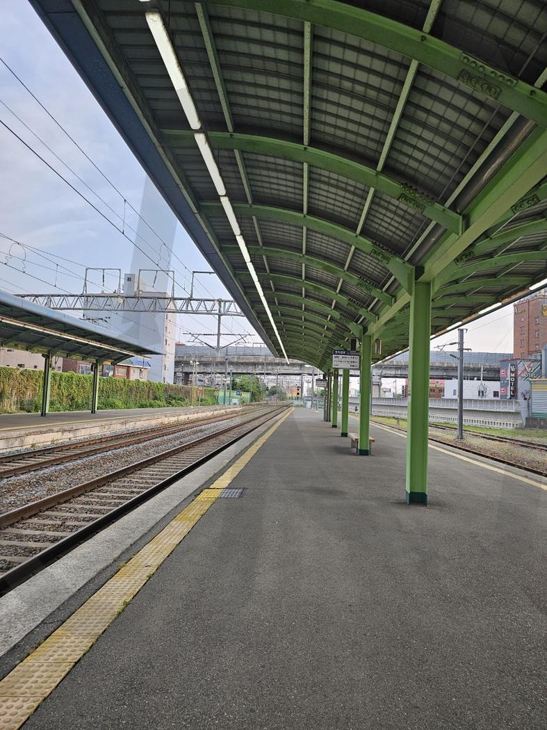 춘천 가는 길 | 기차역, 기차, 춘천행, 철구조물, 기다림 | 스탠바이 STANDBUY 디지털 콘텐츠