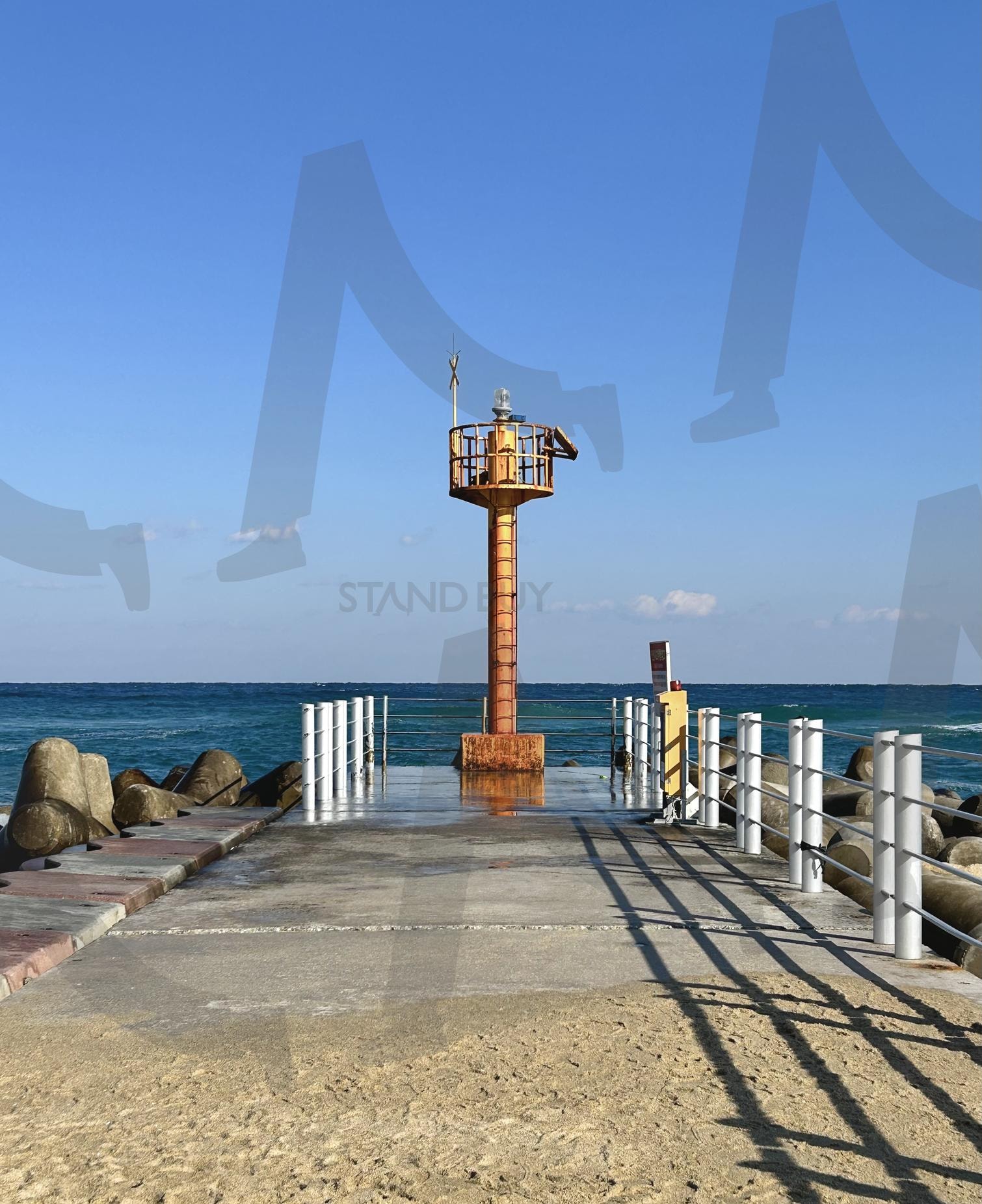 강릉에서 찍은 사진 | 강릉, 바닷가, 여행, 등대, 겨울 여행 | 스탠바이 STANDBUY 디지털 콘텐츠