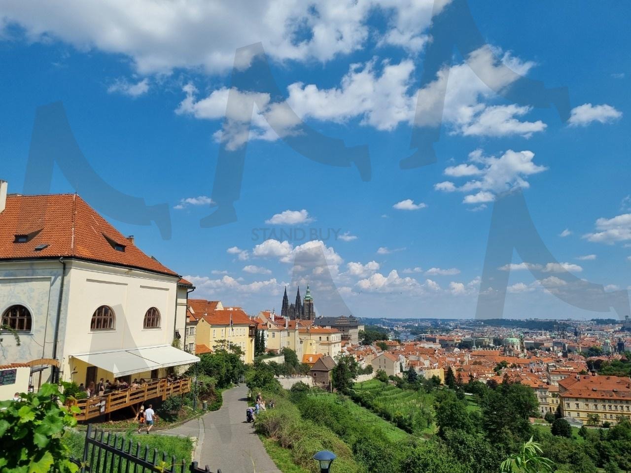 구름 | 파란 하늘, 구름, 유럽, 자연, 빨간지붕 | 스탠바이 STANDBUY 디지털 콘텐츠