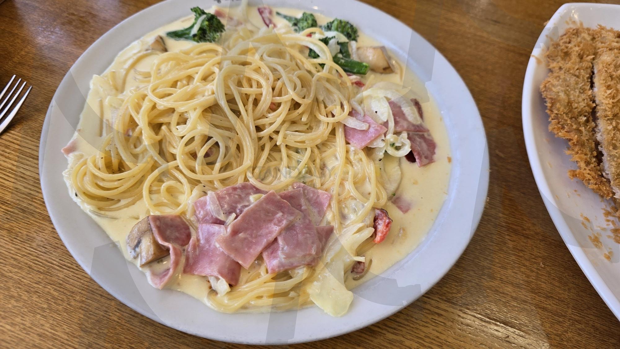 까르보나라 | 음식, 파스타, 크림파스타, 까르보나라, 점심 | 스탠바이 STANDBUY 디지털 콘텐츠