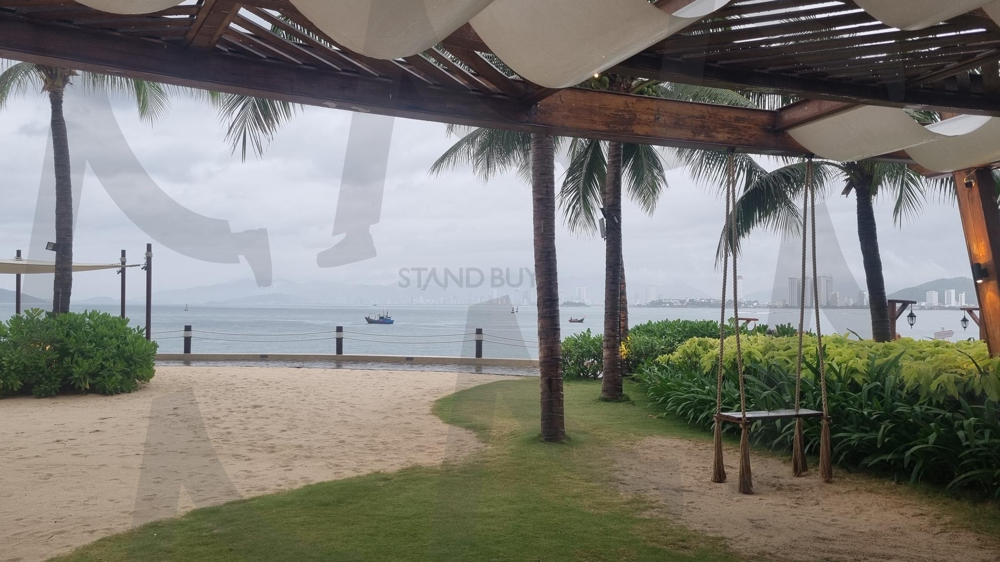 Nha TrangThành phố Nha Trang | SereneEscape, TropicalMood, ModernRetreat, WavesWhisper, TranquilVibes | 스탠바이 STANDBUY 디지털 콘텐츠