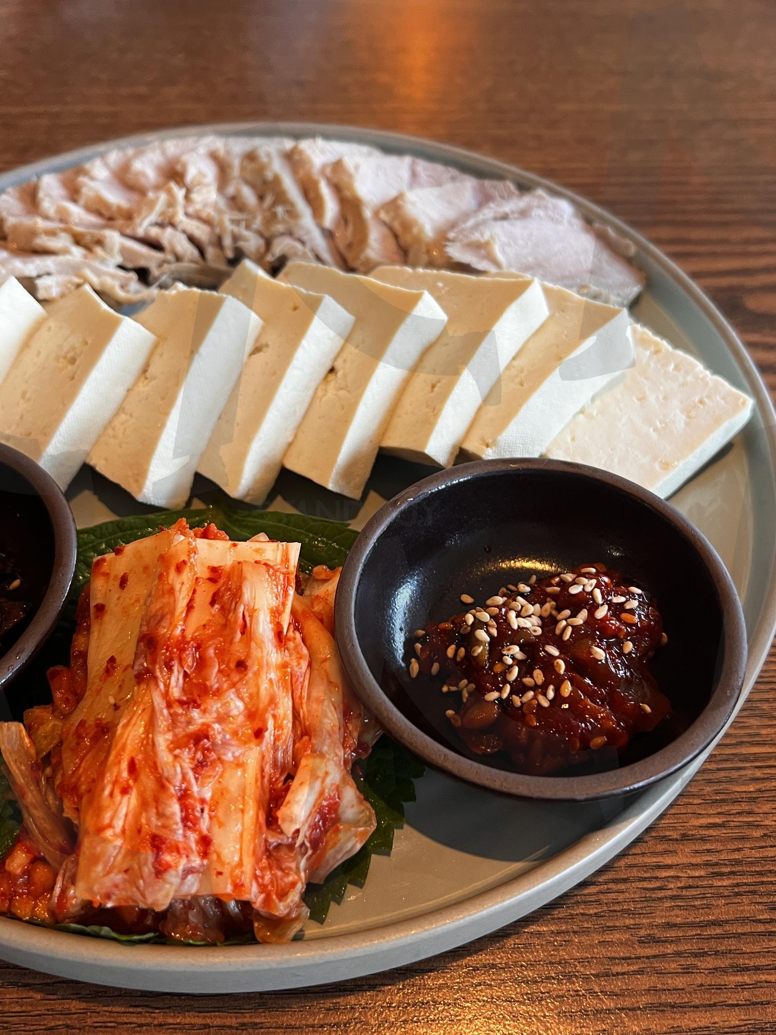 정갈한 보쌈 한 상 | 보쌈, 두부김치, 한식, 집밥, 정식 | 스탠바이 STANDBUY 디지털 콘텐츠