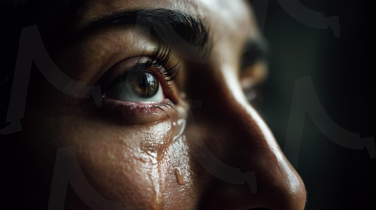 눈물 | 눈물, 눈동자, 슬픈눈, 감동의눈물, 울음, 눈물방울, 촉촉한눈, 감정표현, 슬픔, 감동, 우는눈, 젖은눈동자, 흐르는눈물, 애절한눈, 눈물고인눈, 감성적인눈, 슬픔의표정, 눈물샘, 눈빛, 울먹이는눈, ai | 스탠바이 STANDBUY 디지털 콘텐츠