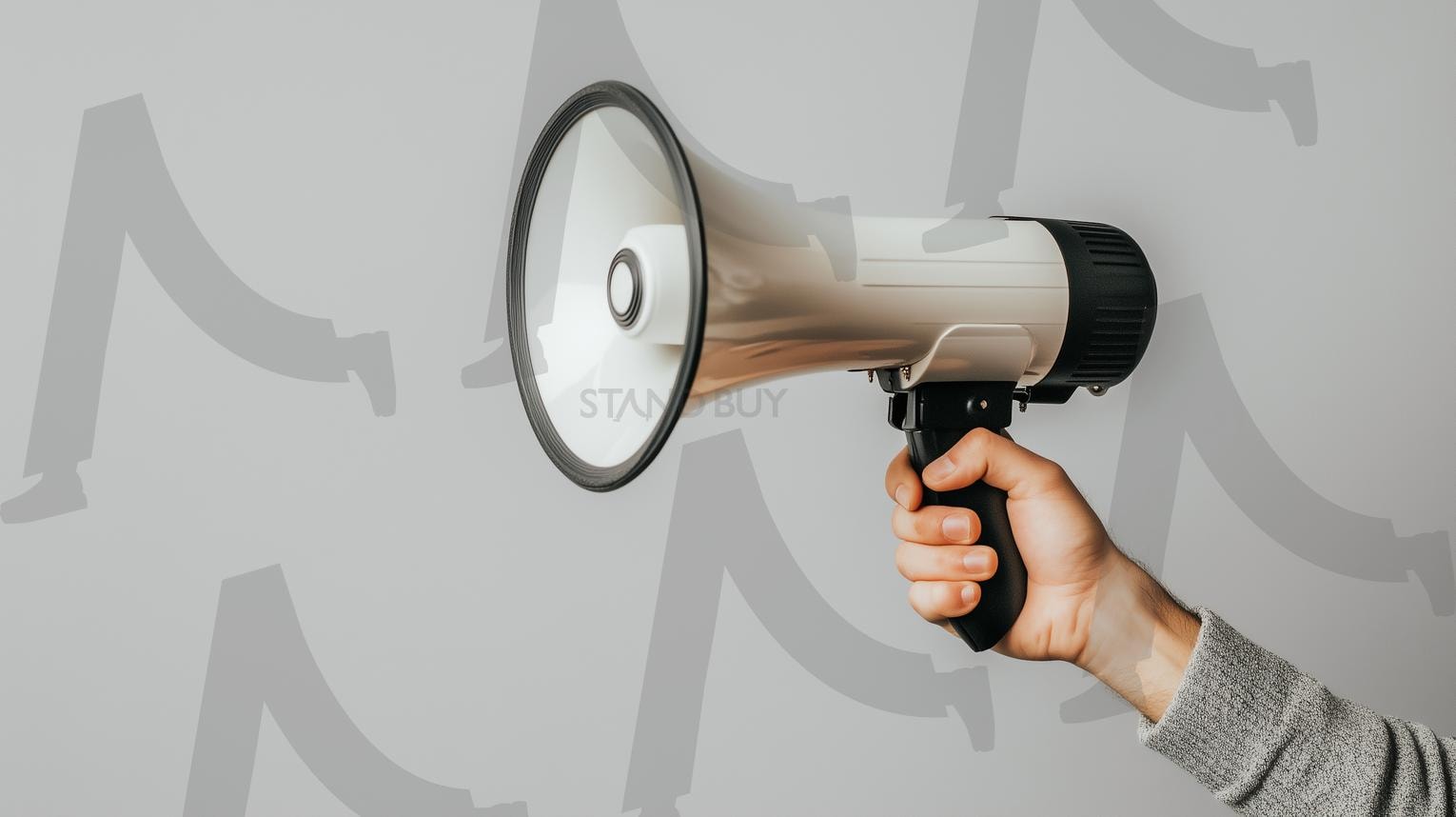 공지사항 | 메가폰, 메가폰외침, 외치는사람, 메가폰남자, 메가폰여자, 확성기, 발표, 시위, 응원, 연설, 소리치는사람, 메시지전달, 캠페인, 리더십, 알림, 공지, 집회, 열정, 주장, 목소리, 환호, 공지사항, ai | 스탠바이 STANDBUY 디지털 콘텐츠