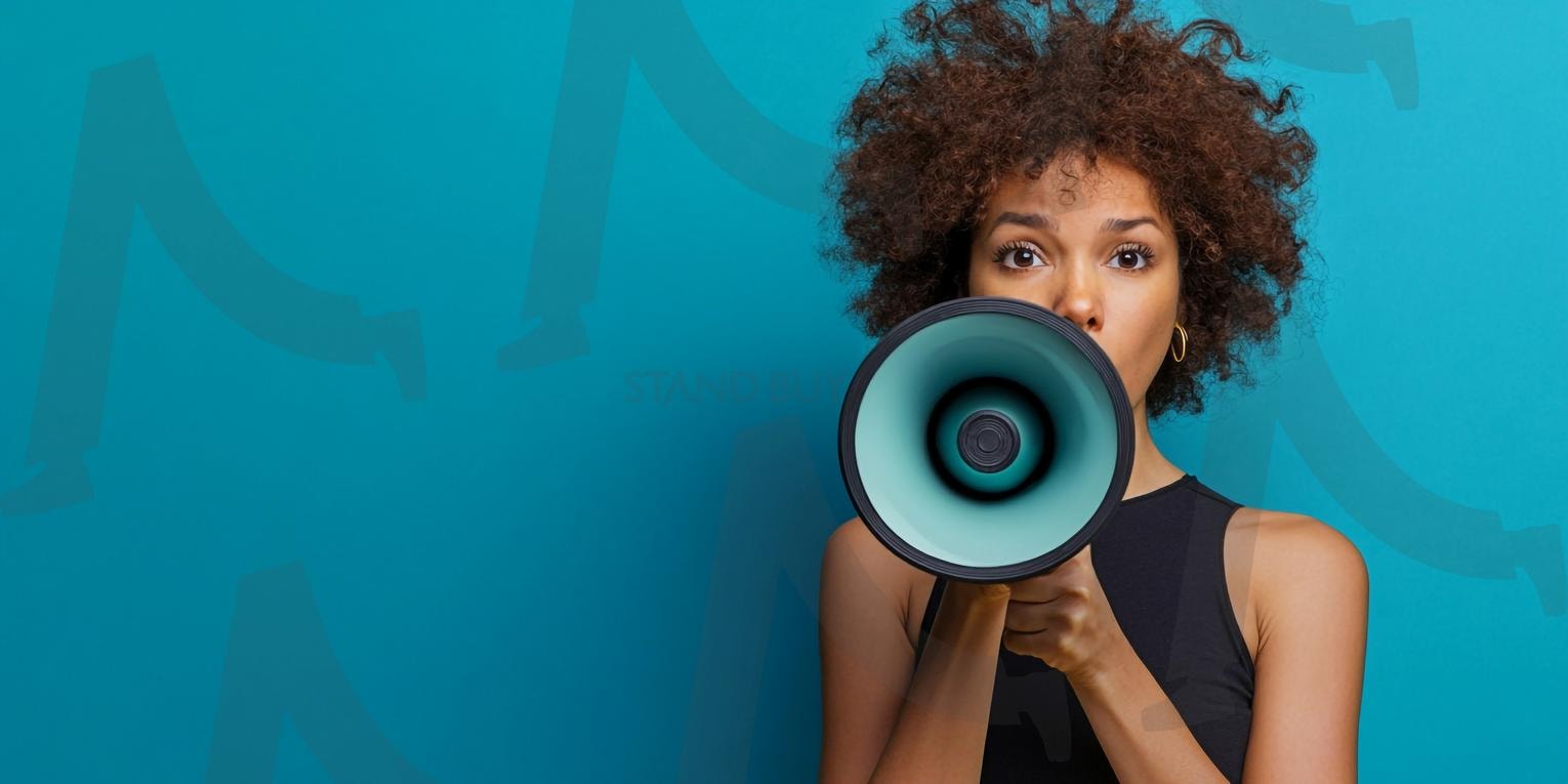 공지사항 | 메가폰, 메가폰외침, 외치는사람, 메가폰남자, 메가폰여자, 확성기, 발표, 시위, 응원, 연설, 소리치는사람, 메시지전달, 캠페인, 리더십, 알림, 공지, 집회, 열정, 주장, 목소리, 환호, 공지사항, ai | 스탠바이 STANDBUY 디지털 콘텐츠