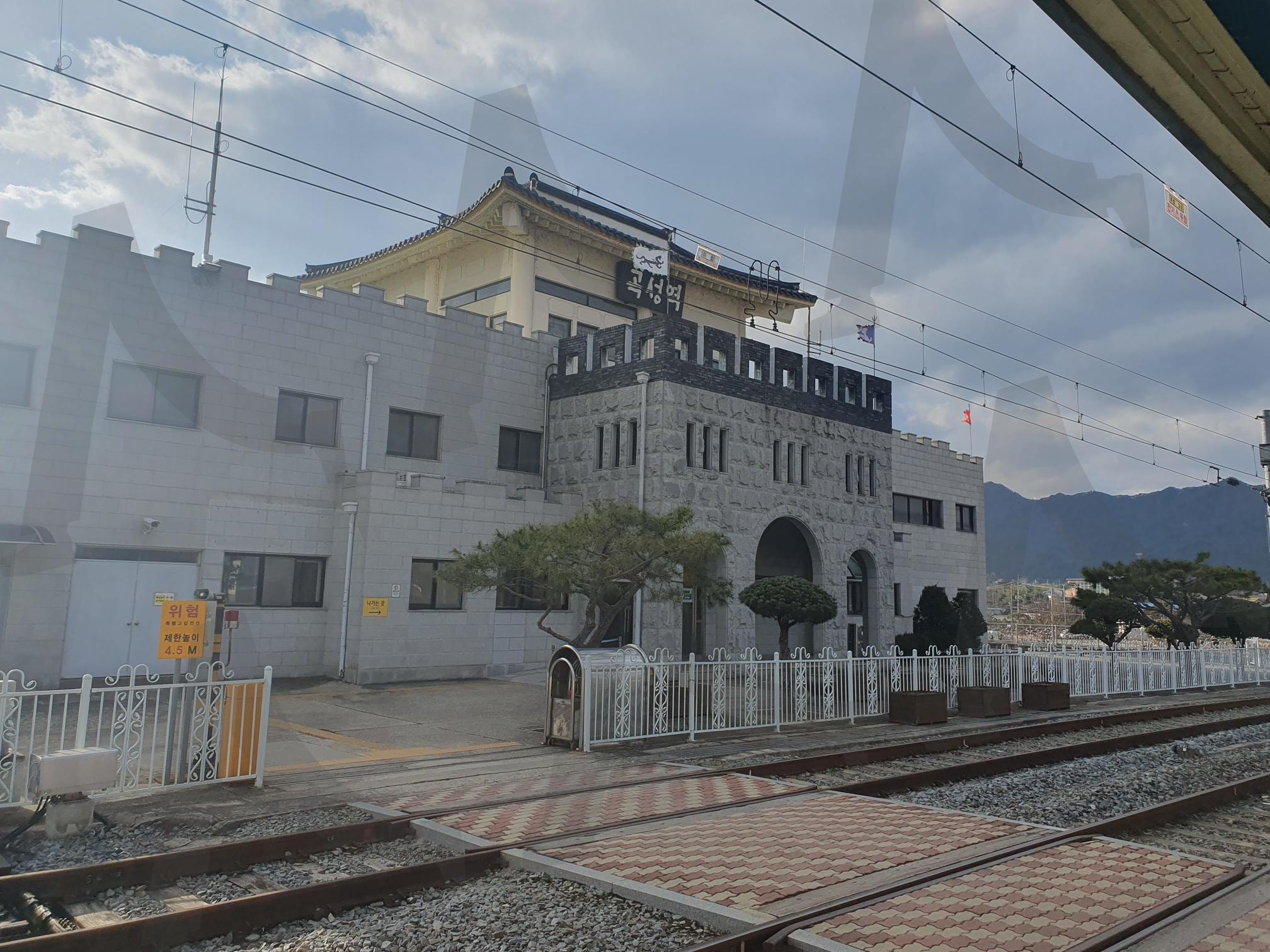 곡성역 | 곡성역, 전라남도 곡성군, 전라선, 철도역, 여행 | 스탠바이 STANDBUY 디지털 콘텐츠