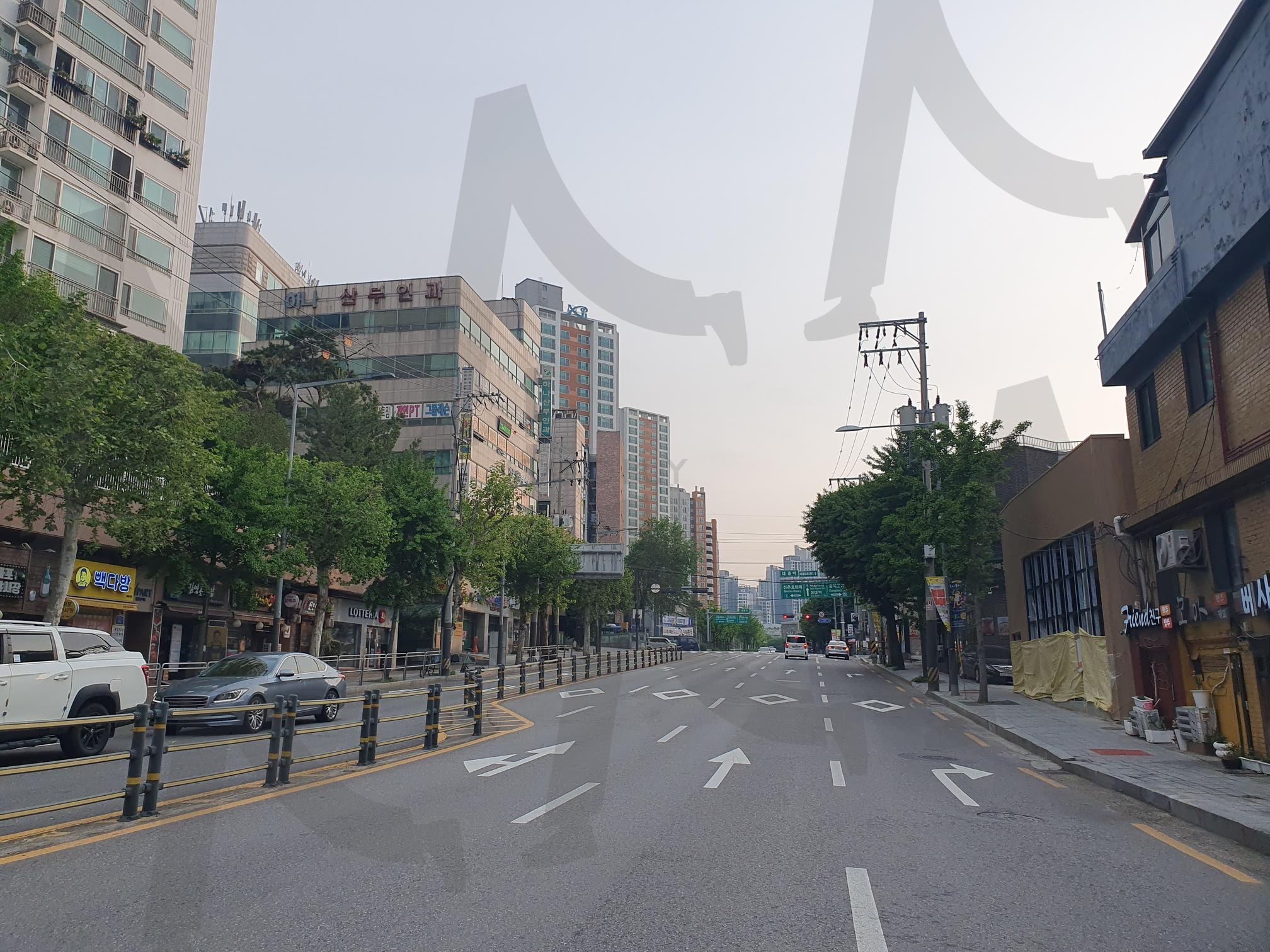 공덕 주변 풍경 | 서울 마포구, 공덕, 대흥역 방향, 아침 풍경, 평일 | 스탠바이 STANDBUY 디지털 콘텐츠