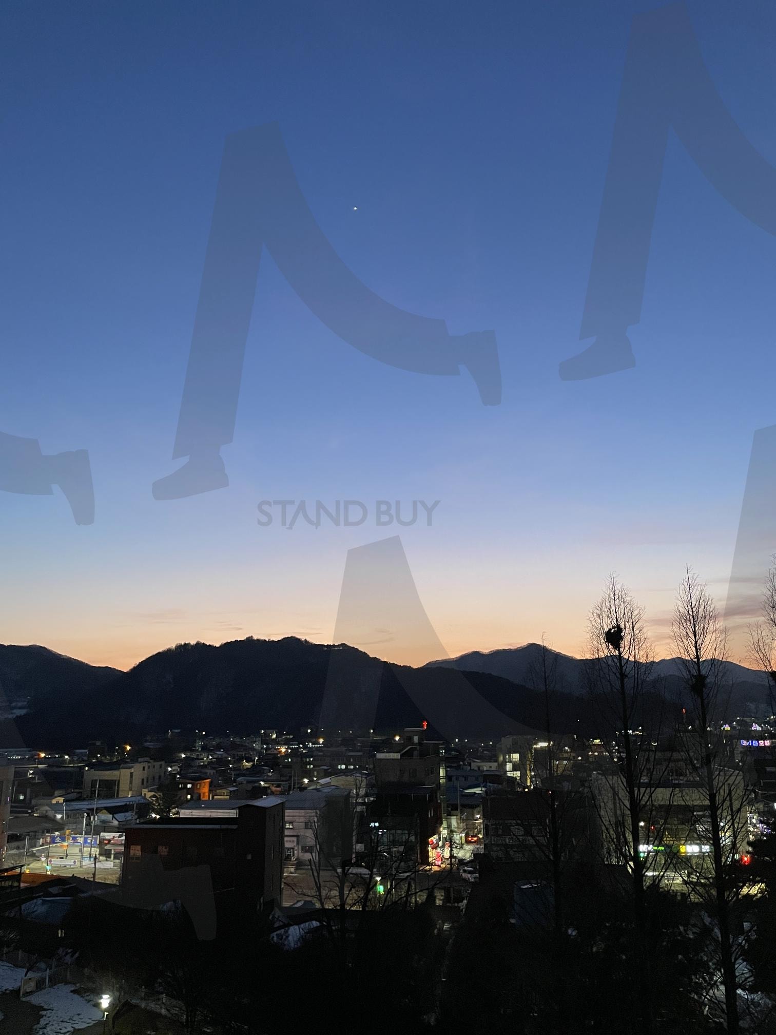 When the Sky Turns orange | 노을하늘, eveninglight, 감성사진, Twilight, sunsetsky, 노을, 예쁜노을, aestheticcityscape | 스탠바이 STANDBUY 디지털 콘텐츠