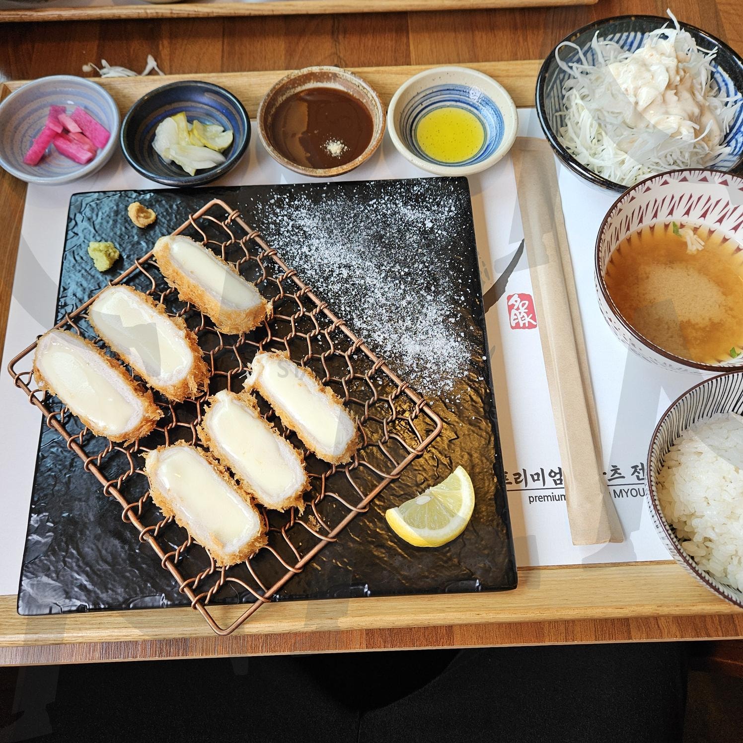 치즈돈가스 | 치즈, 돈가스, 돈까스, 음식, 일식 | 스탠바이 STANDBUY 디지털 콘텐츠