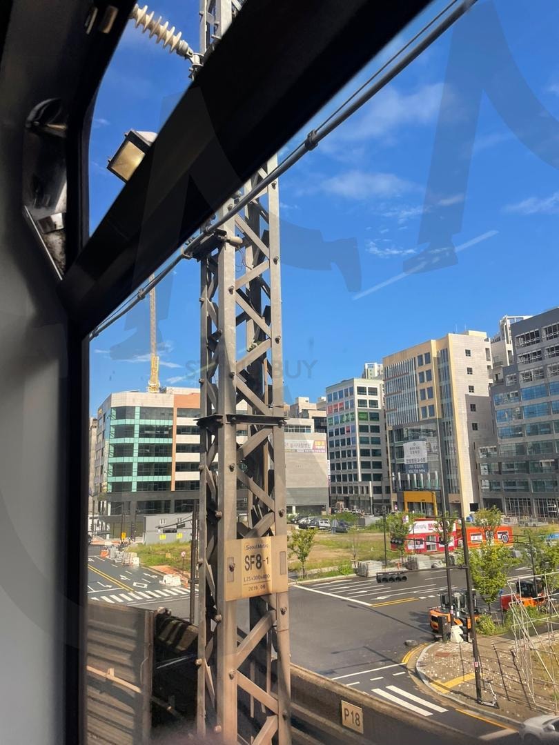 지하철에서 본 하늘 | 서울, 지하철, 하늘, 풍경, 도시 | 스탠바이 STANDBUY 디지털 콘텐츠