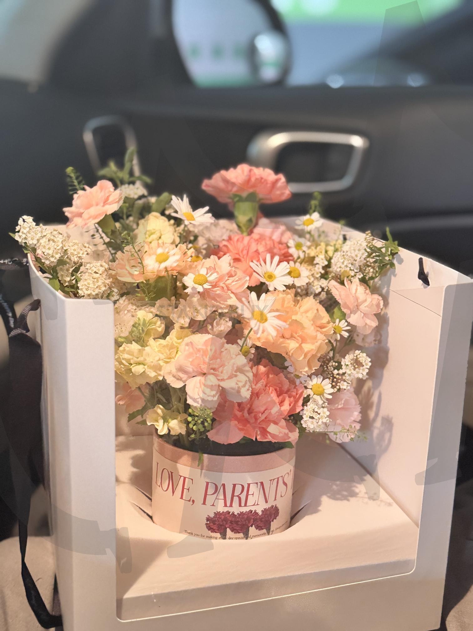 감사의 마음을 전하는 분홍빛 카네이션 | 블룸 더 소브니, 블룸더소브니, 꽃, 꽃집, 카네이션, 선물, 어버이날, 존경 | 스탠바이 STANDBUY 디지털 콘텐츠