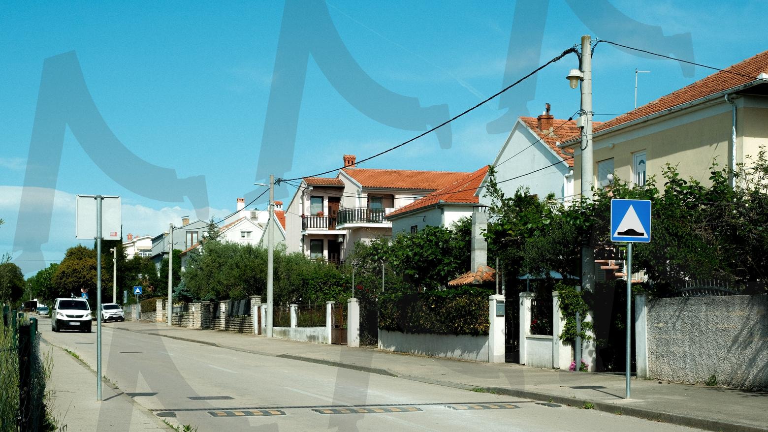 인적 드문 골목에서 (크로아티아, 자다르) | 배경화면, 컴퓨터배경화면, 크로아티아, 유럽, 유럽사진, 자다르, 감성사진, 감성배경화면, 카메라사진, 고화질사진 | 스탠바이 STANDBUY 디지털 콘텐츠