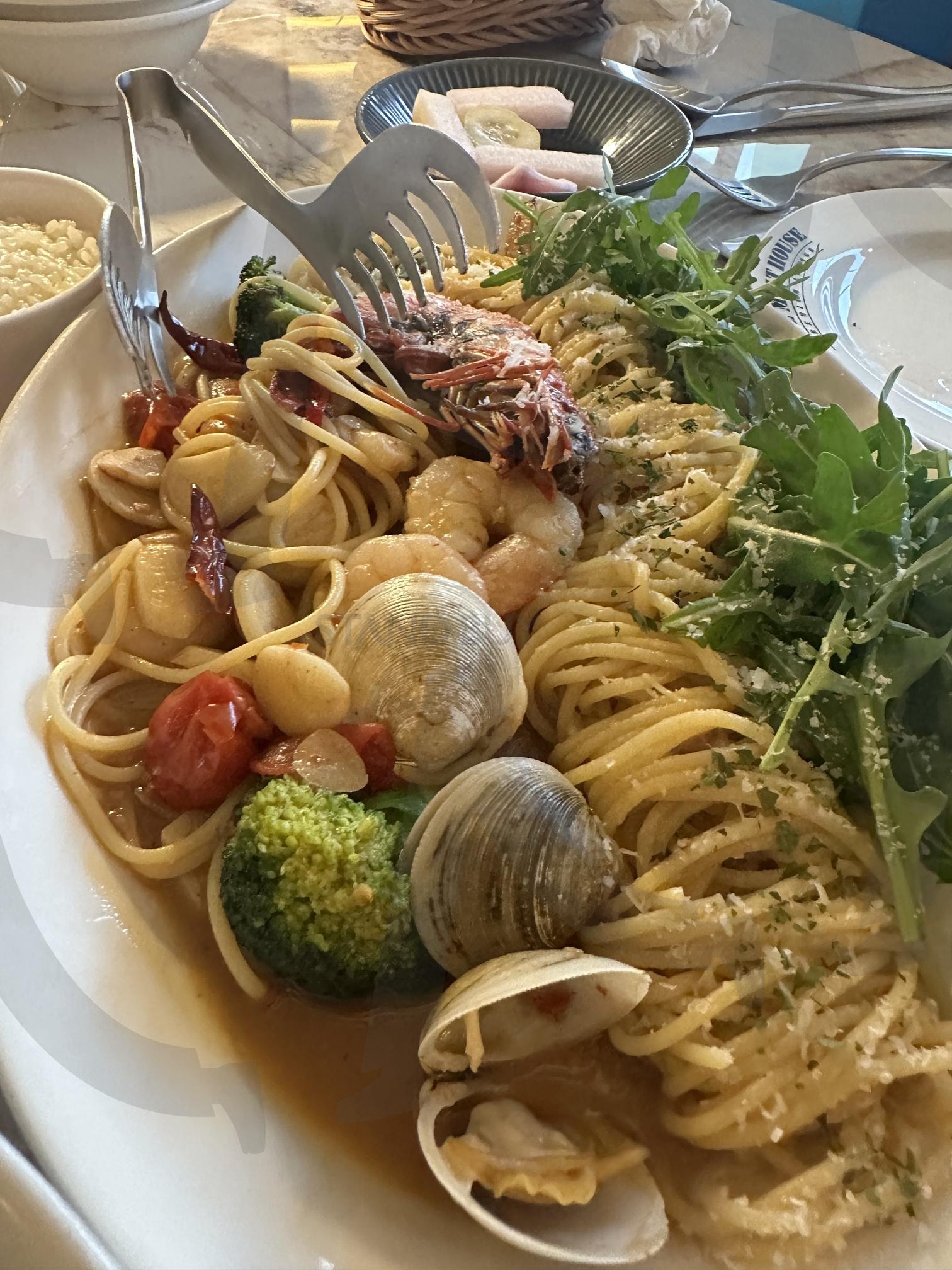 spaghetti 스파게티 파티 | Spaghetti, 스파게티, 기념일식사, 디너, 요리, 식사, 한국식당추천, 인천음식점추천, 송도음식점추천, 이탈리안레스토랑, 맛있는음식사진, 예쁜음식, 요리사진, 음식사진 | 스탠바이 STANDBUY 디지털 콘텐츠