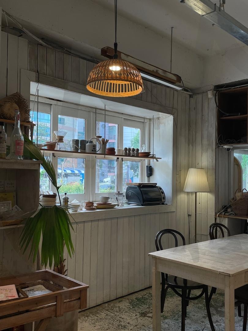 seoul - cafe | seoul, Cafe, korea, Sandwich, delicous | 스탠바이 STANDBUY 디지털 콘텐츠