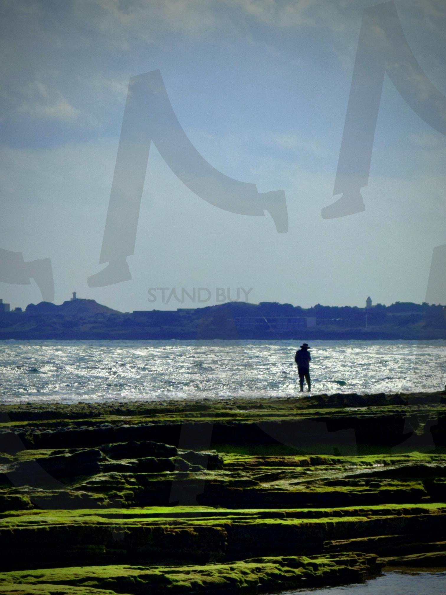 어부와 바다2(in Gwangchigi Beach) | 제주, 광치기해변, 어부, 낚시, 풍경 | 스탠바이 STANDBUY 디지털 콘텐츠