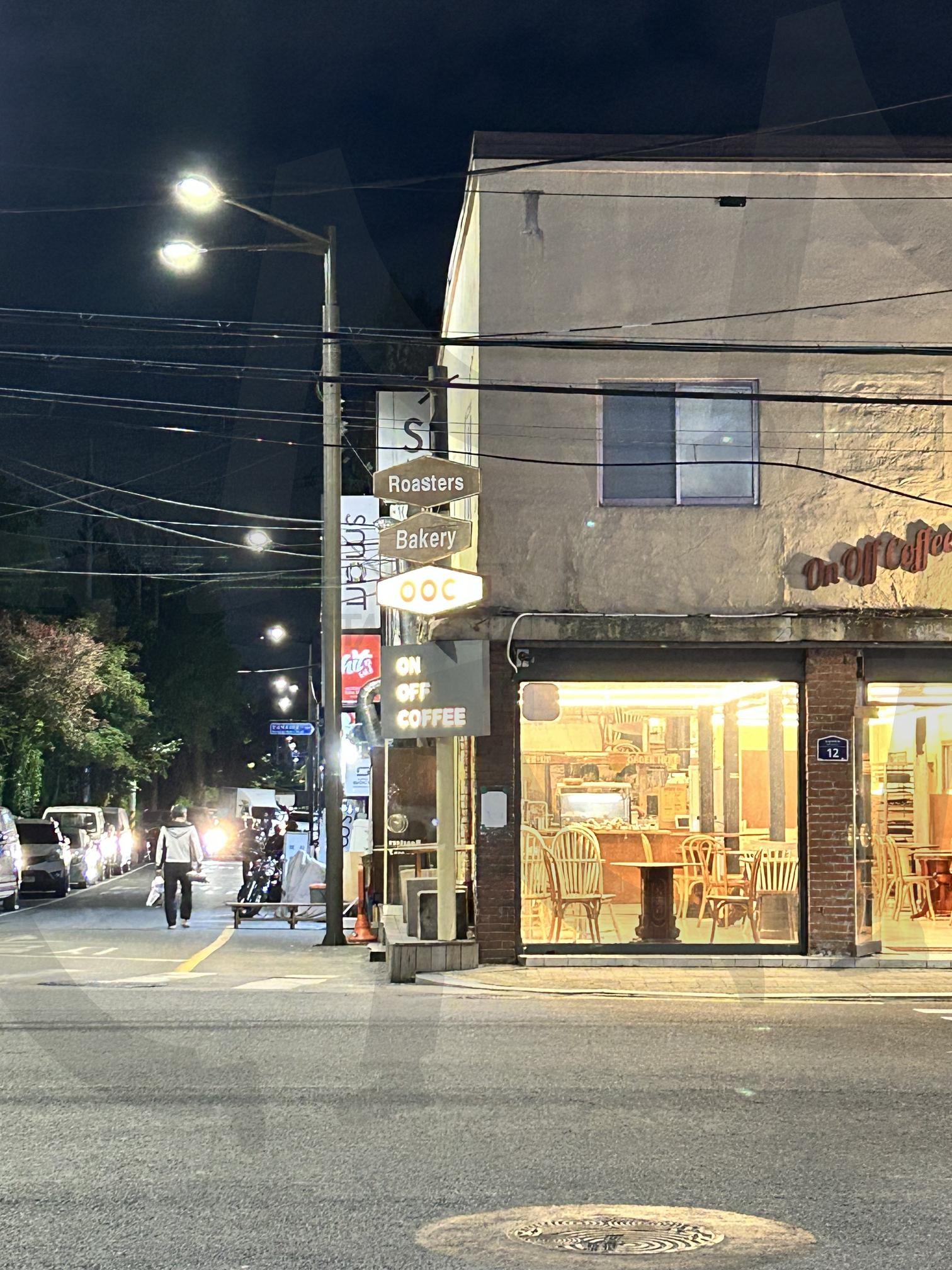 집 근처 카페 | 카페, 저녁, 늦은 시간, 오후, 늦은 저녁, 저녁 시간, 밤 | 스탠바이 STANDBUY 디지털 콘텐츠