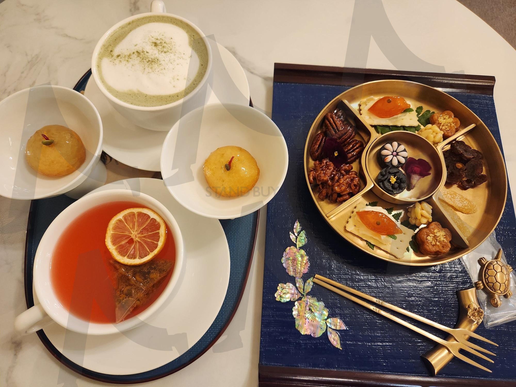 전통 다식 전문점 맛보기, 엄마와 한 잔 | 전통, 다식, 전문점, 맛보기, 양갱, 차, 카페, 디저트, 정과 | 스탠바이 STANDBUY 디지털 콘텐츠