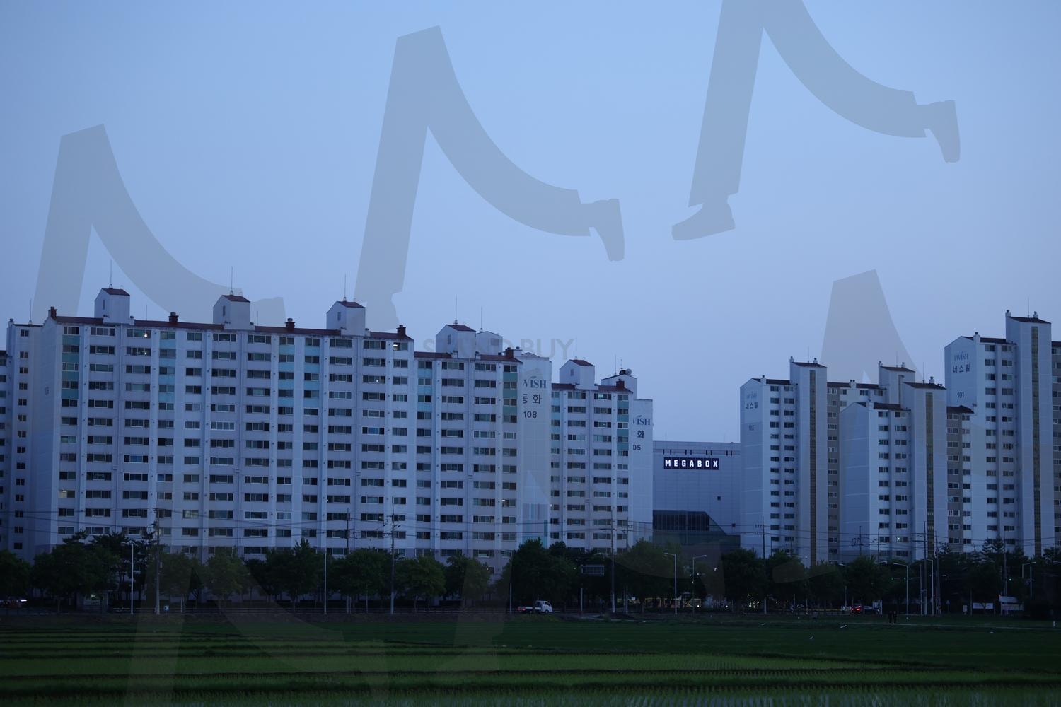 도시와 자연 | 아파트, 도시와자연, 논밭, 도시, 자연 | 스탠바이 STANDBUY 디지털 콘텐츠