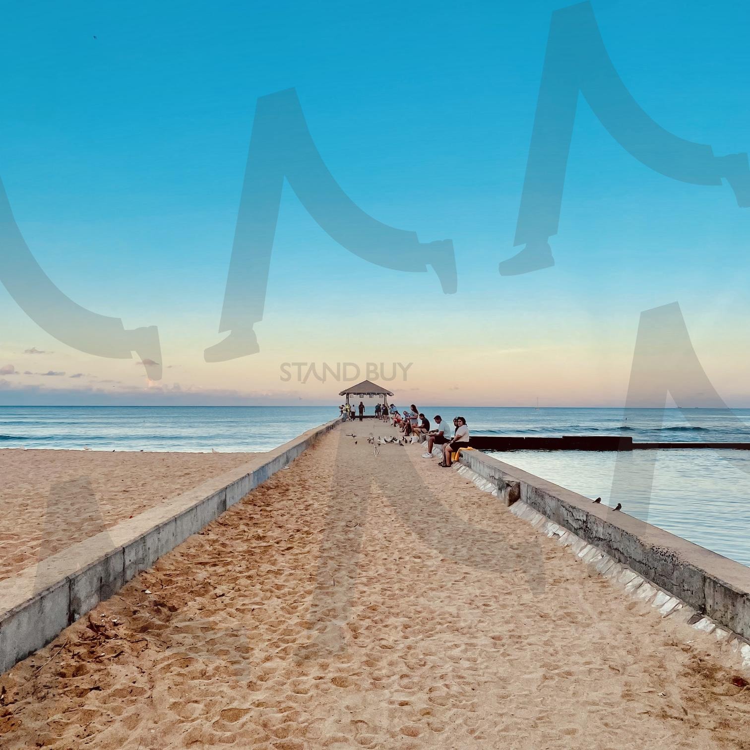 하와이의 아침 | 하와이, 와이키키, 해변, 바다, 산책길, 노을, 저녁하늘, 평화로운풍경, 여행, 모래사장, 휴식, 감성사진, 자연풍경, 여행사진, 하늘과바다 | 스탠바이 STANDBUY 디지털 콘텐츠