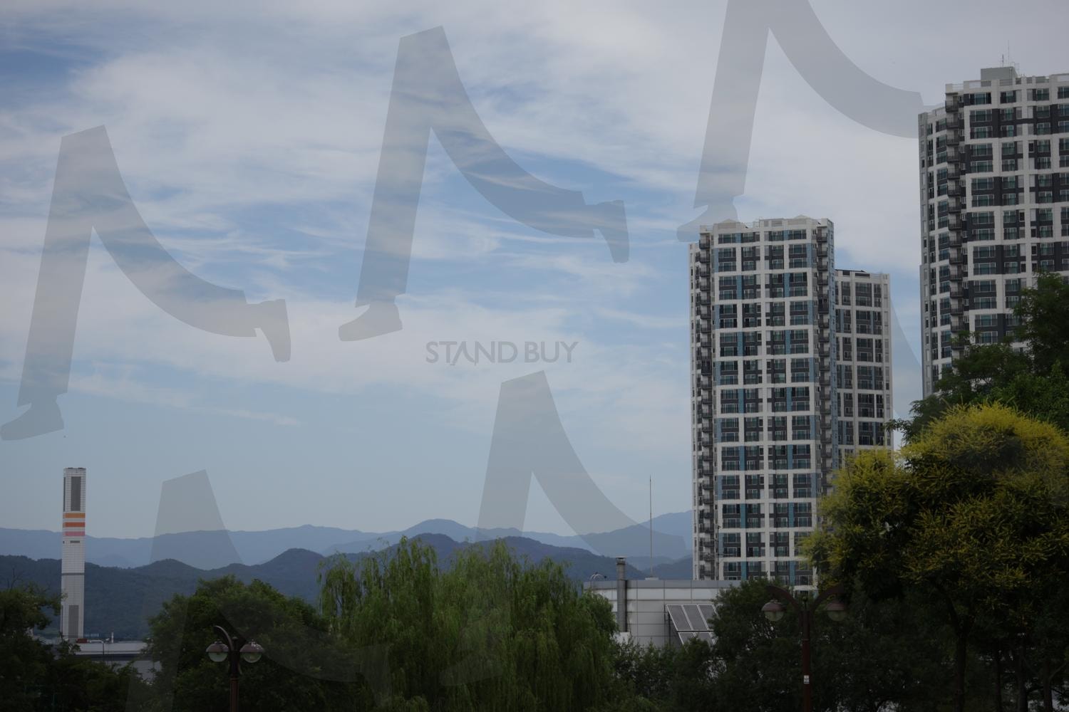 맑은 하늘 | 맑은하늘, 구름, 건물, 하늘구름, 자연, 하늘색, 하늘, 푸른 | 스탠바이 STANDBUY 디지털 콘텐츠