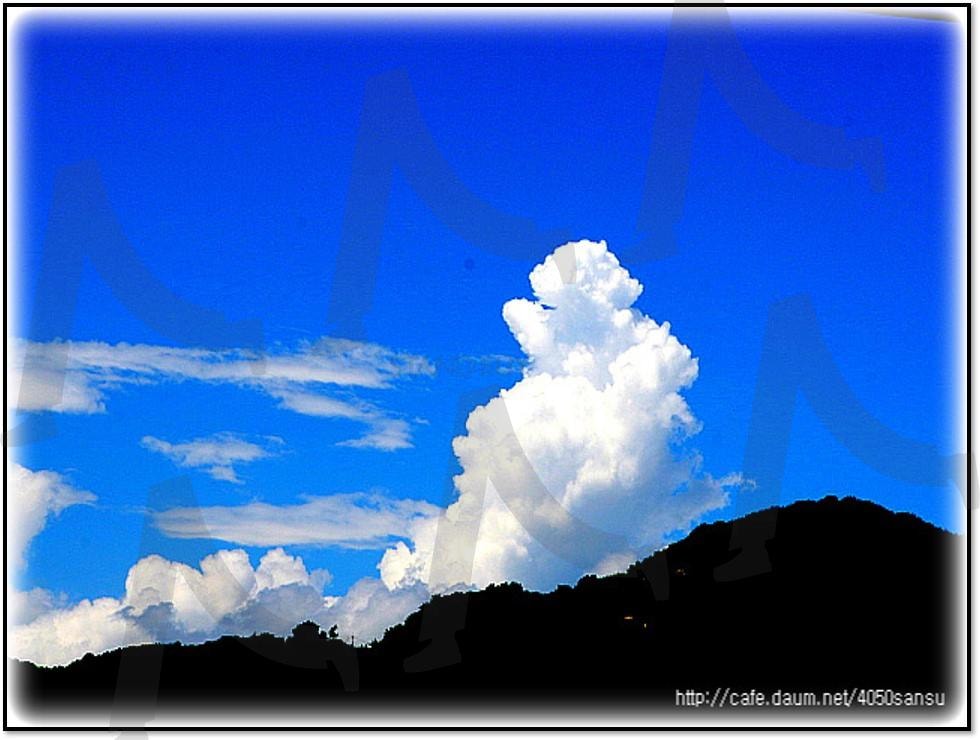 산 위의 구름 | 강원도, 화천, 산위 그름, 구름 모양, 아름다움 | 스탠바이 STANDBUY 디지털 콘텐츠