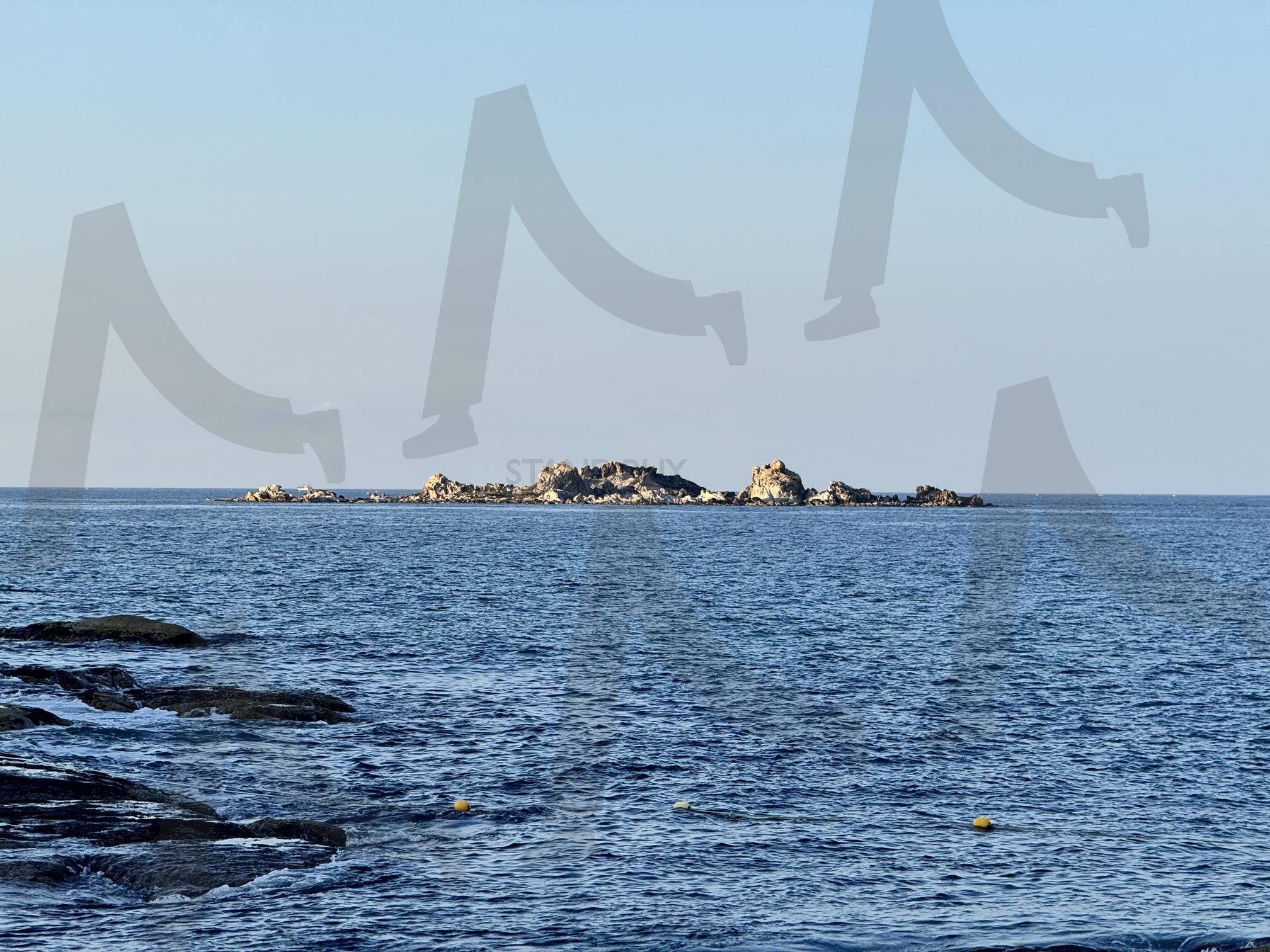 멀리 보이는 작은 섬 | 바다, 섬, 동해, 여름바다, 수평선 | 스탠바이 STANDBUY 디지털 콘텐츠