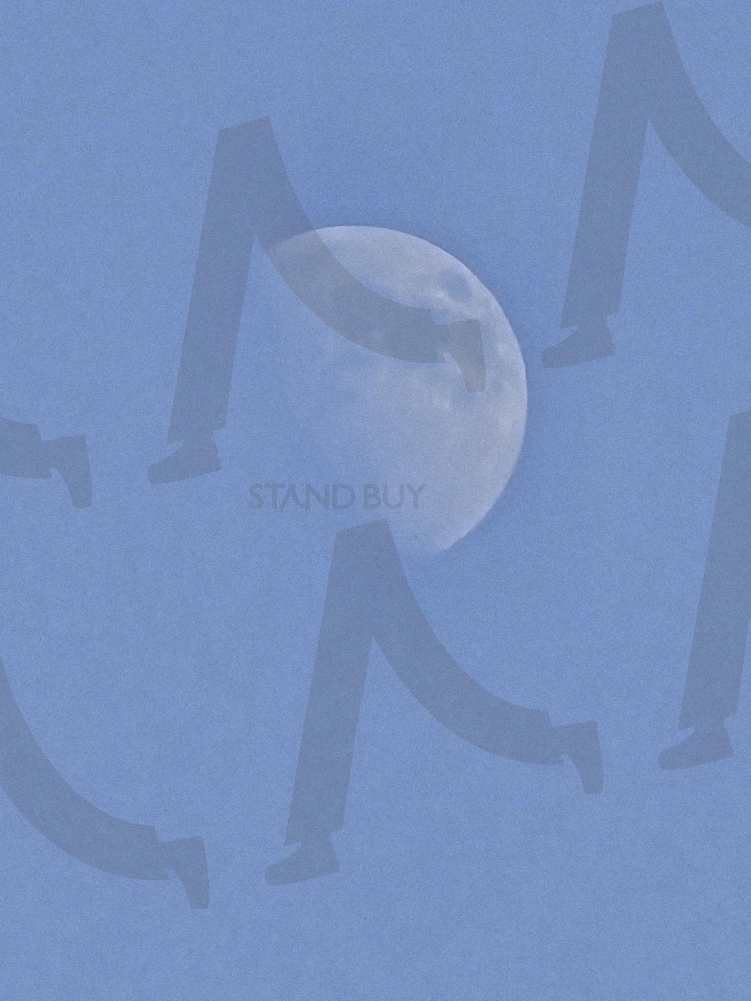 하늘 위 디테일한 달 / Detailed Moon in Sky | 달사진, 디테일달, 푸른하늘, 감성풍경, 크리에이티브소스, 하늘배경, full moon, sky texture, visual source | 스탠바이 STANDBUY 디지털 콘텐츠