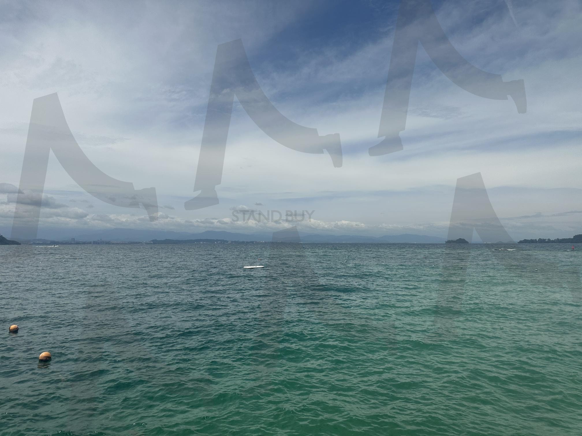 코타키나발루 사피섬의 바다 | 코타키나발루, 스노쿨링, 바다, 사피섬, 휴양, 액티비티, 수영, 하늘, 수평선 | 스탠바이 STANDBUY 디지털 콘텐츠