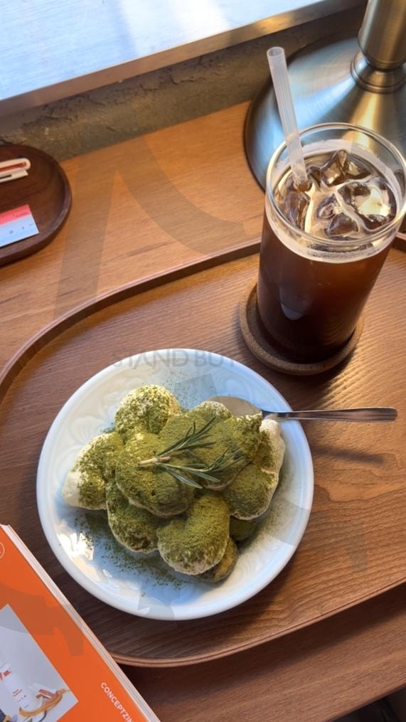 조용히 머물고 싶은 고즈넉한 카페 | 카페, 커피, 감성 카페, 디저트, 일상, 힐링, 여유, 행복 | 스탠바이 STANDBUY 디지털 콘텐츠