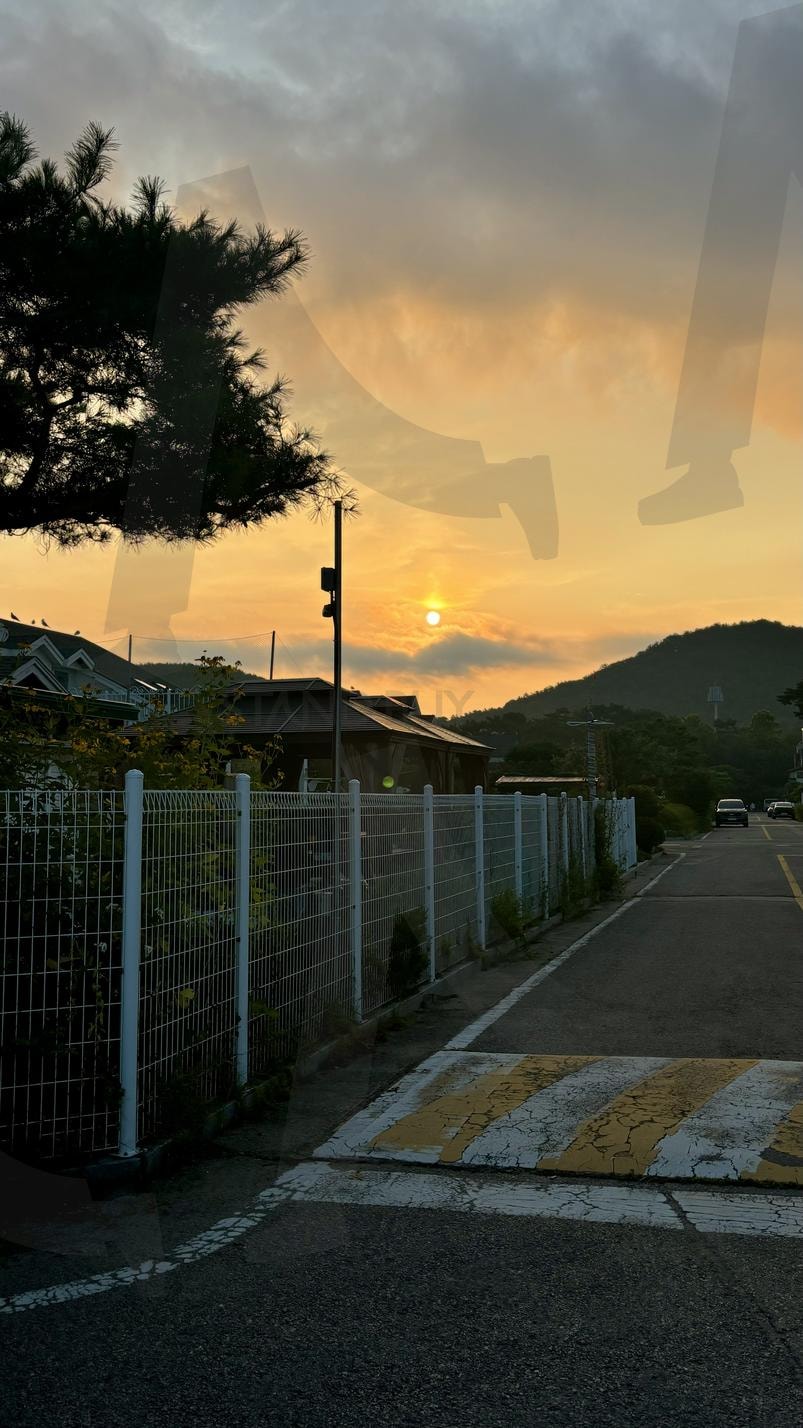 아름다운 노을, 몽환적인 풍경 | 일상 속 선물, 아름다운 풍경, 일상, 예쁜 노을, 몽환적인 노을, 일몰, 붉은 노을, 여유, 힐링 | 스탠바이 STANDBUY 디지털 콘텐츠